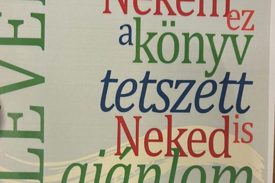 „Nekem ez a k�nyv tetszett, neked is aj�nlom”