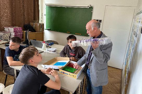 Rendhagy technika s tervezs tanra a 7. vfolyamon